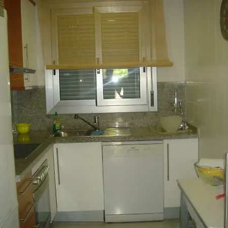 Elegance Apartment *